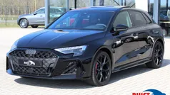 Zwart Nieuw 2025 Audi RS3 Sportback Sport Hatchback | € 117.450 (Eerlijke prijs)