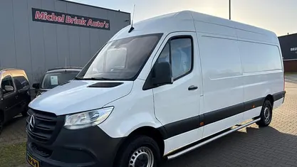 Occasion 2020 Mercedes Sprinter Van | € 14.999 (Eerlijke prijs)