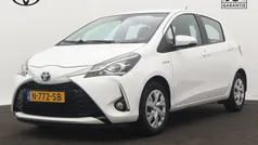 Wit Gebruikt 2019 Toyota Yaris Active Hatchback | € 16.995 (Eerlijke prijs)