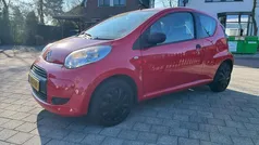 Rood Gebruikt 2010 Citroën C1 Hatchback | € 1.999 (Goede deal)