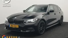 Zwart Gebruikt 2021 BMW 330 Sport Line Stationwagen | € 28.430 (Goede deal)