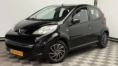 Zwart Gebruikt 2010 Peugeot 107 Hatchback | € 3.475 (Eerlijke prijs)