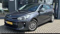 Grijs Gebruikt 2018 Kia Rio Hatchback | € 12.345 (Eerlijke prijs)
