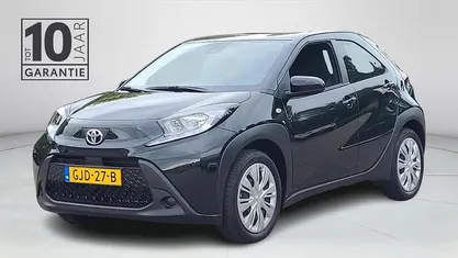 Gebruikt 2024 Toyota Aygo X Play SUV | € 17.600 (Eerlijke prijs)