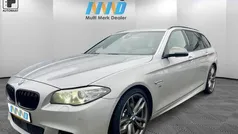 Grijs, metallic lak Gebruikt 2013 BMW M550 Sedan | € 14.950 (Eerlijke prijs)