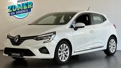 Wit Gebruikt 2022 Renault Clio V Intens Hatchback | € 17.245 (Eerlijke prijs)