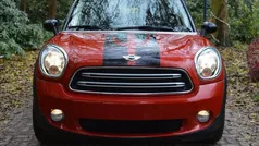 Rood Gebruikt 2015 Mini Cooper Countryman SUV | € 14.895 (Eerlijke prijs)