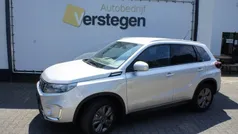 Grijs Gebruikt 2023 Suzuki Vitara SUV | € 25.950 (Eerlijke prijs)