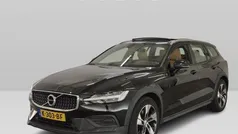 Gebruikt 2020 Volvo V60 CC Pro Stationwagen | € 35.694 (Goede deal)