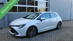 Wit Gebruikt 2020 Toyota Corolla Hatchback | € 22.950 (Eerlijke prijs)