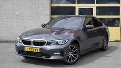 Gebruikt 2020 BMW 318 Executive Sedan | € 25.950 (Goede deal)