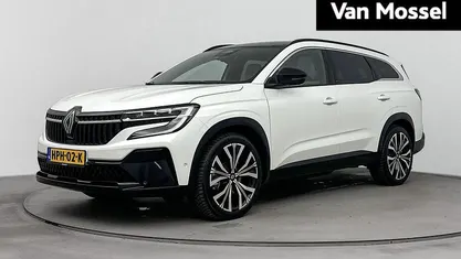 Gebruikt 2025 Renault Espace Iconic SUV | € 41.940 (Eerlijke prijs)