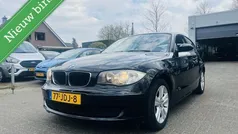 Zwart Gebruikt 2009 BMW 116 Executive Hatchback | € 2.450 (Goede deal)