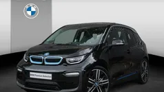 Zwart Gebruikt 2021 BMW i3 Comfort Edition Hatchback | € 22.900 (Eerlijke prijs)