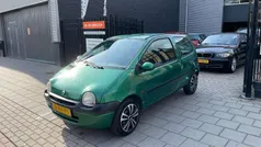 Groen, metallic lak Gebruikt 2001 Renault Twingo Hatchback | € 1.499 (Eerlijke prijs)
