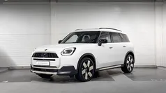 Gebruikt 2025 Mini Countryman Favoured SUV | € 49.900 (Eerlijke prijs)