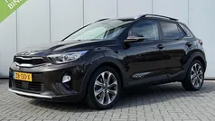 Gebruikt 2019 Kia Stonic SUV | € 14.835 (Eerlijke prijs)