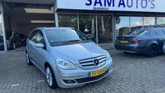 Grijs Gebruikt 2005 Mercedes B170 MPV | € 2.500 (Eerlijke prijs)