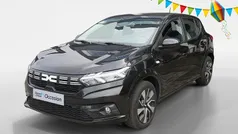 Gebruikt 2024 Dacia Sandero Expression Hatchback | € 18.935 (Eerlijke prijs)