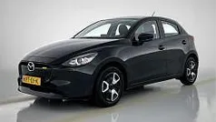 Jet black (zwart metallic) Gebruikt 2023 Mazda 2 Center-Line Hatchback | € 20.445 (Eerlijke prijs)