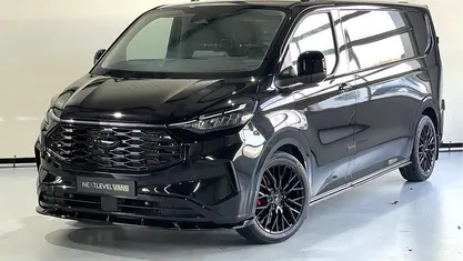 Gebruikt 2024 Ford Transit Custom Limited Van | € 42.950 (Eerlijke prijs)