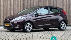 Rood Gebruikt 2011 Ford Fiesta Titanium Hatchback | € 8.450 (Eerlijke prijs)