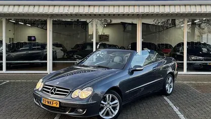 Grijs Occasion 2008 Mercedes CLK200 Avantgarde Cabriolet | € 9.999 (Eerlijke prijs)