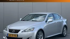 Gebruikt 2006 Lexus IS250 Sport Line Sedan | € 7.950 (Eerlijke prijs)