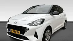 Wit Gebruikt 2022 Hyundai i10 Comfort Hatchback | € 13.930 (Eerlijke prijs)