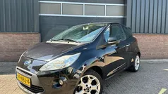 Zwart, metallic lak Gebruikt 2010 Ford Ka Titanium X Hatchback | € 2.999 (Eerlijke prijs)