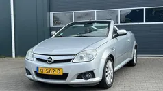 Grijs Gebruikt 2005 Opel Tigra Enjoy Cabriolet | € 1.499 (Eerlijke prijs)