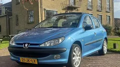 Blauw Gebruikt 2002 Peugeot 206 Hatchback | € 1.240 (Eerlijke prijs)