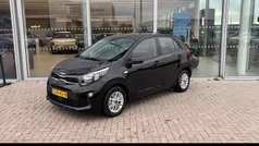 Zwart Gebruikt 2024 Kia Picanto Hatchback | € 16.440 (Eerlijke prijs)