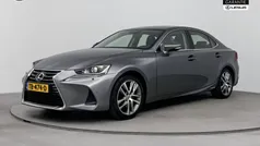 Gebruikt 2018 Lexus IS300h Business Edition Sedan | € 24.950 (Eerlijke prijs)