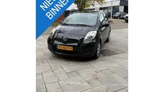Zwart Gebruikt 2010 Toyota Yaris Comfort Hatchback | € 5.650 (Eerlijke prijs)