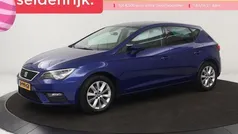 Blauw, metallic lak Gebruikt 2020 Seat Leon Style Hatchback | € 12.400 (Eerlijke prijs)