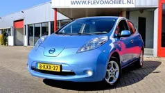 Blauw, metallic lak Gebruikt 2013 Nissan Leaf Base Hatchback | € 4.950 (Eerlijke prijs)