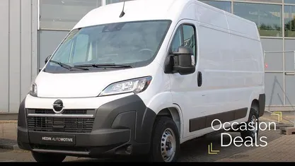 Wit Nieuw 2025 Opel Movano Van | € 37.945 (Eerlijke prijs)