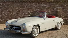 Grijs Gebruikt 1962 Mercedes 190 Exclusive Cabriolet | € 179.500