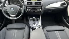 Blauw Gebruikt 2015 BMW 118 Hatchback | € 12.950 (Eerlijke prijs)