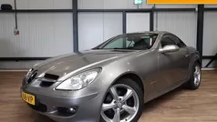 Grijs Gebruikt 2006 Mercedes SLK200 Cabriolet | € 5.990 (Eerlijke prijs)