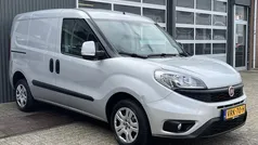Zilver Gebruikt 2016 Fiat Doblò MPV | € 9.950 (Goede deal)