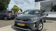 Grijs Gebruikt 2021 Kia Stonic SUV | € 18.750 (Eerlijke prijs)