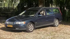 Blauw Gebruikt 2005 Volvo V70 Stationwagen | € 3.950 (Eerlijke prijs)
