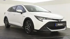 Wit Gebruikt 2021 Toyota Corolla Stationwagen | € 22.499 (Super prijs)
