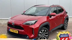 Rood Gebruikt 2024 Toyota Yaris Cross SUV | € 27.800 (Eerlijke prijs)