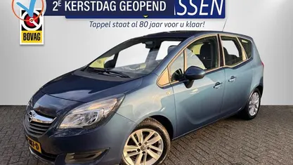 Blauw Gebruikt 2016 Opel Meriva Edition MPV | € 7.950 (Eerlijke prijs)