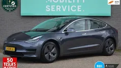 Gebruikt 2020 Tesla Model 3 Standard Range Sedan | € 21.364 (Eerlijke prijs)