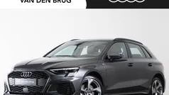 Grijs Gebruikt 2023 Audi A3 Sportback e-tron Sedan | € 35.895 (Goede deal)