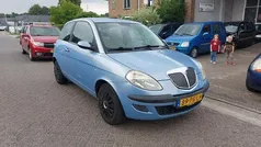 Blauw Gebruikt 2004 Lancia Ypsilon Hatchback | € 999 (Eerlijke prijs)